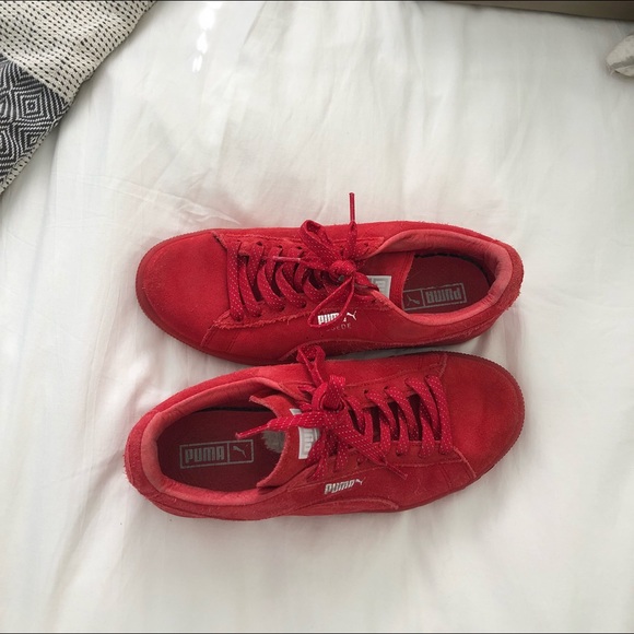 Suede red PUMA sneakers - Picture 1 of 1